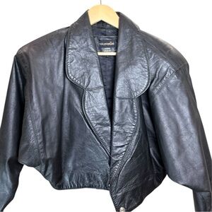 Vintage 1980’s black leather batwing jacket size Large
